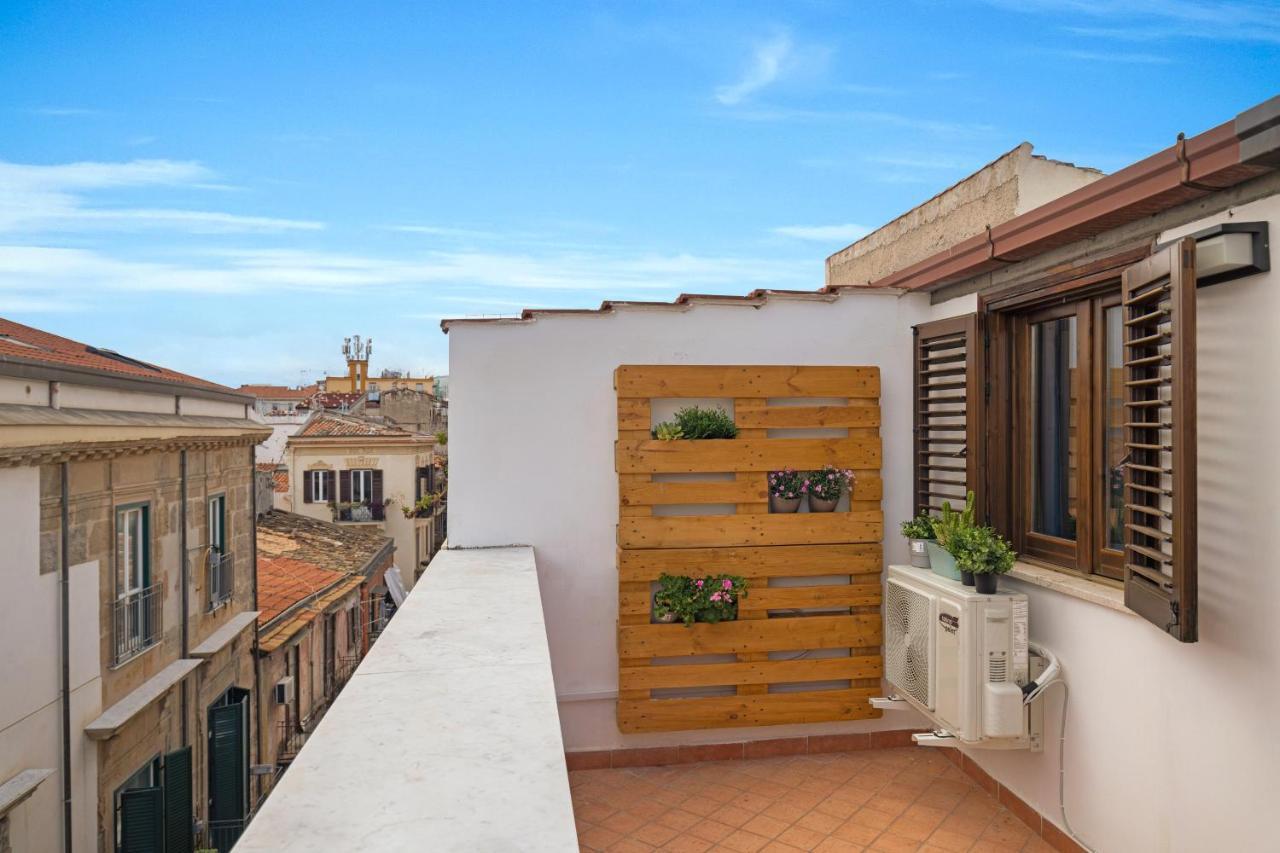 Suk Ballaro House Palermo Exterior photo